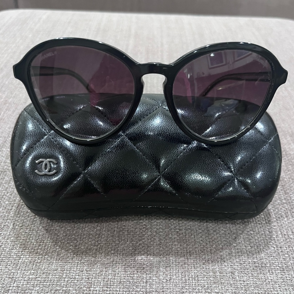 CHANEL Black Sunglasses with Quilted Case